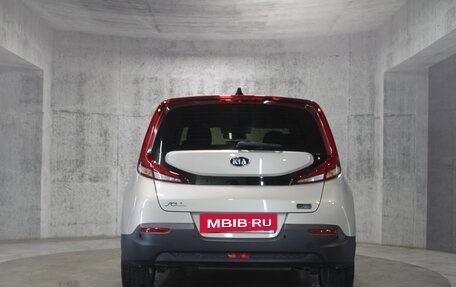 KIA Soul III, 2019 год, 1 865 000 рублей, 11 фотография
