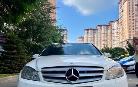 Mercedes-Benz C-Класс, 2010 год, 1 150 000 рублей, 2 фотография