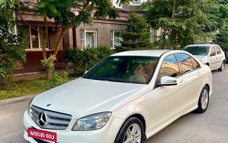 Mercedes-Benz C-Класс, 2010 год, 1 150 000 рублей, 4 фотография