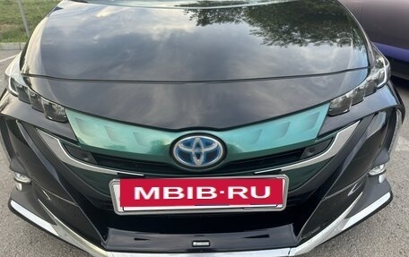 Toyota Prius IV XW50, 2017 год, 1 750 000 рублей, 7 фотография