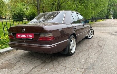 Mercedes-Benz W124, 1990 год, 890 000 рублей, 6 фотография