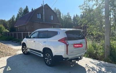 Mitsubishi Pajero Sport III рестайлинг, 2018 год, 3 000 000 рублей, 1 фотография