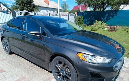 Ford Fusion (North America) II, 2020 год, 1 800 000 рублей, 5 фотография
