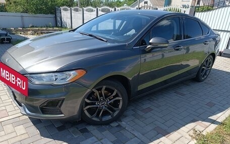 Ford Fusion (North America) II, 2020 год, 1 800 000 рублей, 2 фотография