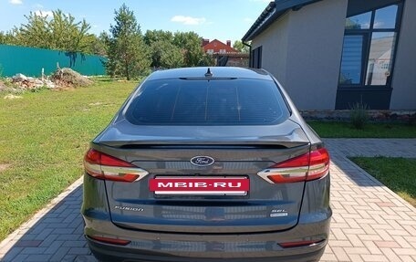 Ford Fusion (North America) II, 2020 год, 1 800 000 рублей, 3 фотография