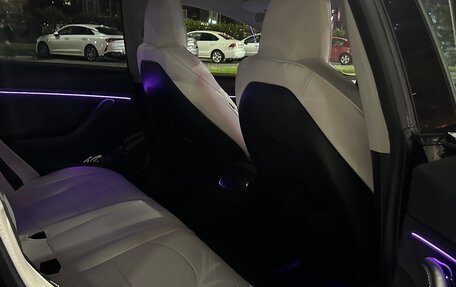 Tesla Model 3 I, 2018 год, 2 690 000 рублей, 3 фотография