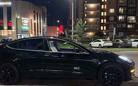 Tesla Model 3 I, 2018 год, 2 690 000 рублей, 4 фотография