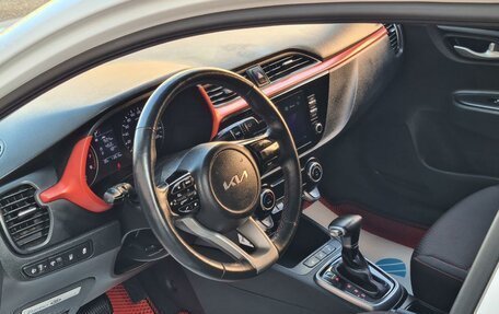 KIA Rio IV, 2021 год, 1 550 000 рублей, 14 фотография