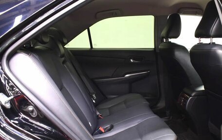 Toyota Camry, 2017 год, 2 340 000 рублей, 16 фотография