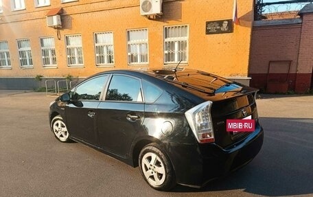 Toyota Prius, 2010 год, 930 000 рублей, 4 фотография