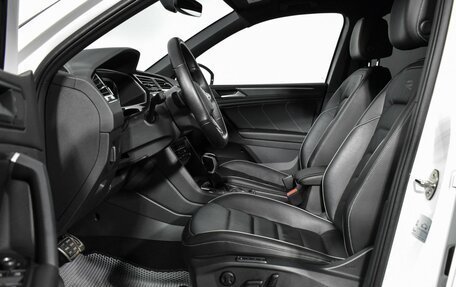Volkswagen Tiguan II, 2021 год, 3 290 000 рублей, 12 фотография