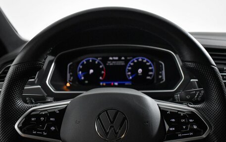 Volkswagen Tiguan II, 2021 год, 3 290 000 рублей, 19 фотография