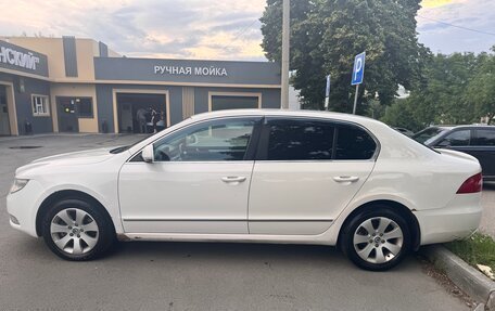 Skoda Superb III рестайлинг, 2013 год, 880 000 рублей, 4 фотография