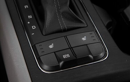 KIA Carnival III, 2017 год, 2 521 000 рублей, 18 фотография
