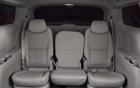 KIA Carnival III, 2017 год, 2 521 000 рублей, 20 фотография