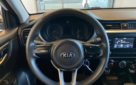 KIA Rio IV, 2021 год, 1 790 000 рублей, 10 фотография
