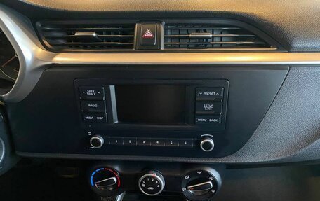KIA Rio IV, 2021 год, 1 790 000 рублей, 13 фотография