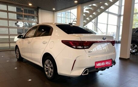 KIA Rio IV, 2021 год, 1 790 000 рублей, 5 фотография