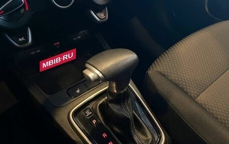 KIA Rio IV, 2021 год, 1 790 000 рублей, 16 фотография
