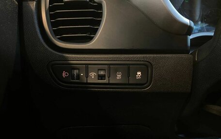 KIA Rio IV, 2021 год, 1 790 000 рублей, 31 фотография