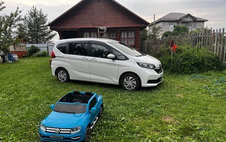 Honda Freed II, 2019 год, 1 999 999 рублей, 3 фотография