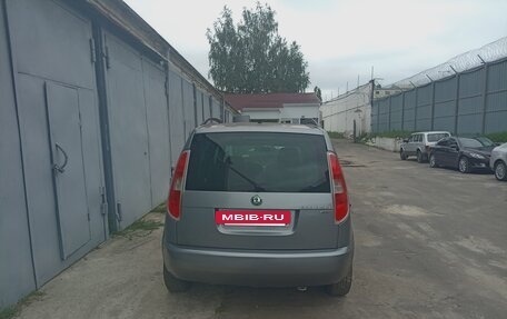 Skoda Roomster, 2011 год, 650 000 рублей, 3 фотография
