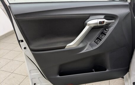 Toyota Verso I, 2012 год, 1 350 000 рублей, 8 фотография