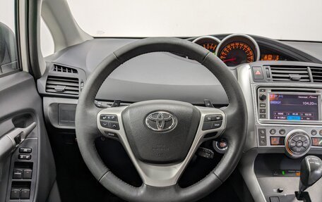 Toyota Verso I, 2012 год, 1 350 000 рублей, 18 фотография