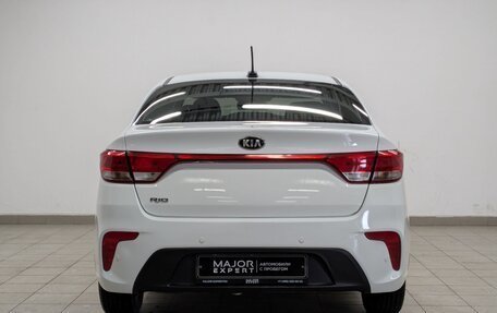 KIA Rio IV, 2019 год, 1 395 000 рублей, 3 фотография