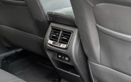 Geely Tugella FY11, 2021 год, 1 680 000 рублей, 18 фотография