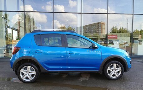 Renault Sandero II рестайлинг, 2017 год, 1 069 800 рублей, 5 фотография