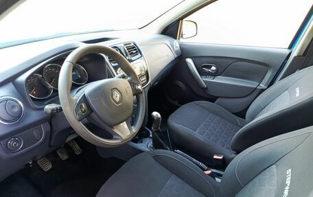 Renault Sandero II рестайлинг, 2017 год, 1 069 800 рублей, 20 фотография