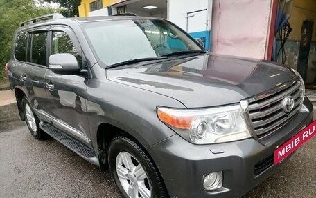Toyota Land Cruiser 200, 2013 год, 4 000 000 рублей, 3 фотография