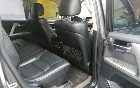 Toyota Land Cruiser 200, 2013 год, 4 000 000 рублей, 9 фотография