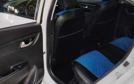 KIA Rio IV, 2018 год, 1 050 000 рублей, 6 фотография