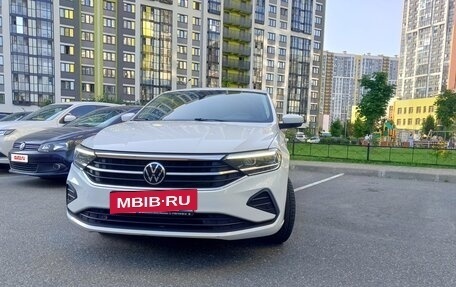 Volkswagen Polo VI (EU Market), 2021 год, 1 850 000 рублей, 2 фотография