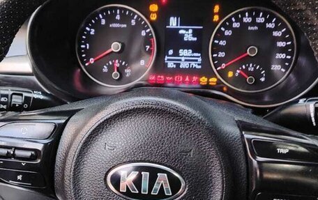 KIA Rio IV, 2018 год, 1 050 000 рублей, 12 фотография