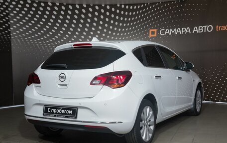 Opel Astra J, 2013 год, 588 500 рублей, 2 фотография