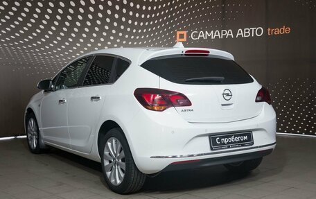 Opel Astra J, 2013 год, 588 500 рублей, 4 фотография