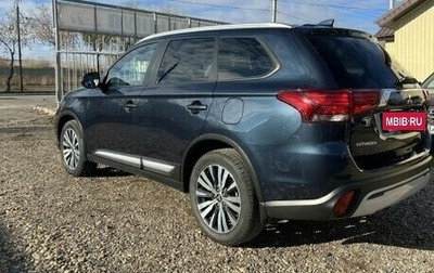 Mitsubishi Outlander III рестайлинг 3, 2021 год, 2 620 000 рублей, 1 фотография