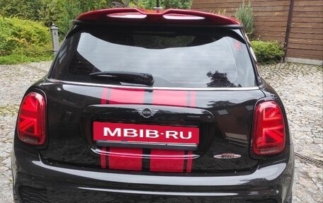 MINI Hatch, 2018 год, 2 450 000 рублей, 3 фотография
