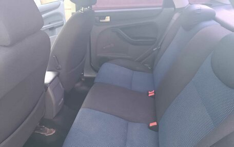 Ford Focus II рестайлинг, 2006 год, 318 000 рублей, 3 фотография