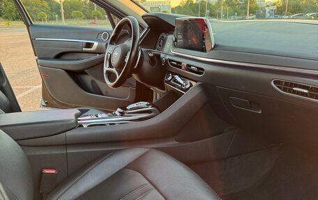 Hyundai Sonata VIII, 2019 год, 2 390 000 рублей, 8 фотография