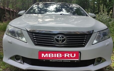 Toyota Camry, 2013 год, 1 850 000 рублей, 3 фотография