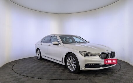 BMW 7 серия, 2016 год, 2 990 000 рублей, 3 фотография