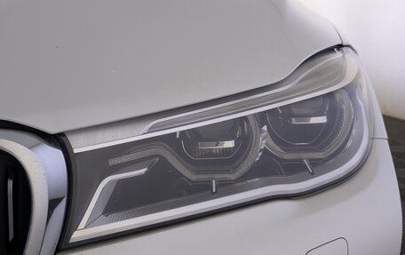 BMW 7 серия, 2016 год, 2 990 000 рублей, 17 фотография