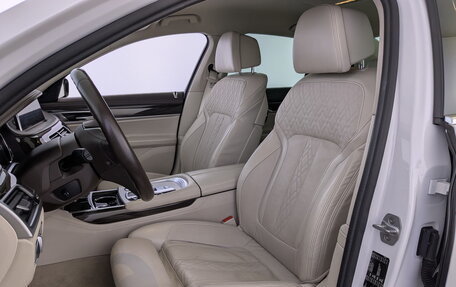 BMW 7 серия, 2016 год, 2 990 000 рублей, 21 фотография