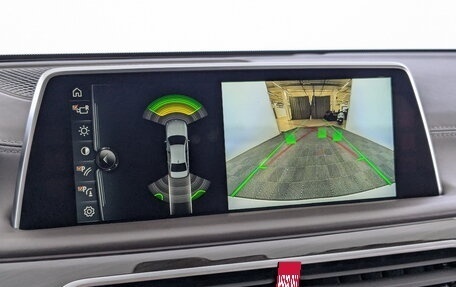 BMW 7 серия, 2016 год, 2 990 000 рублей, 28 фотография
