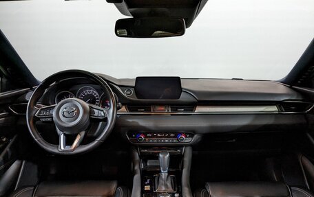 Mazda 6, 2020 год, 2 450 000 рублей, 23 фотография