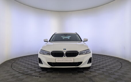 BMW 3 серия, 2022 год, 4 900 000 рублей, 2 фотография